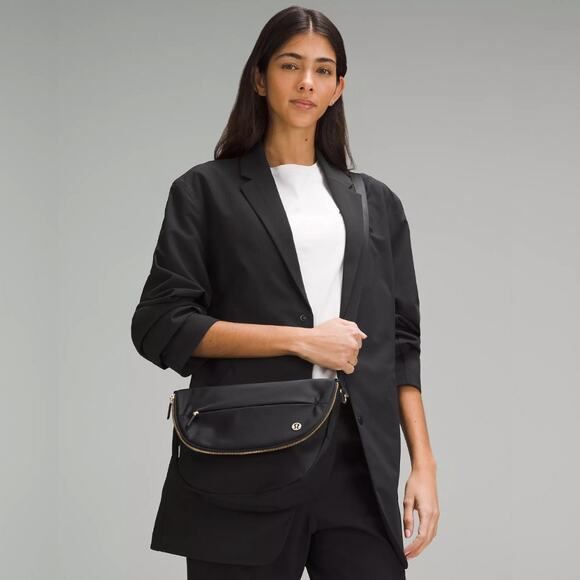 NEW Lululemon All Night Festival Crossbody Belt Bag 5L - Black/Gold - Picture 4 of 4